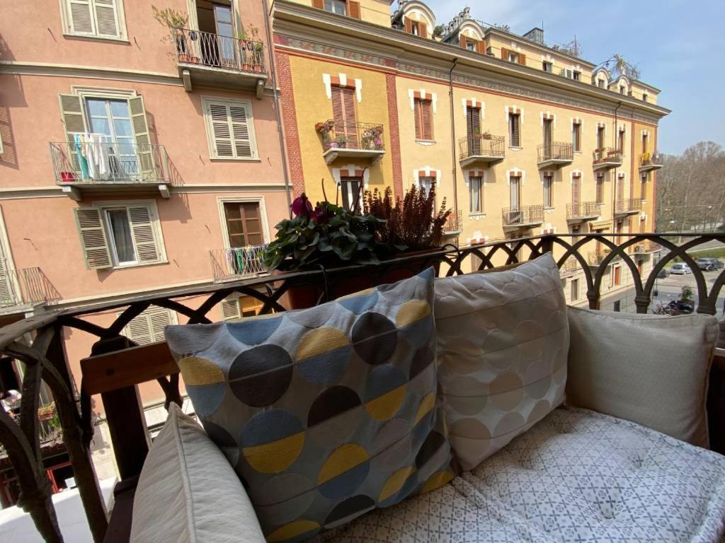 Da Amelie - Casa Ludovica Nel Cuore Della Gran Madre A Torino Extérieur photo